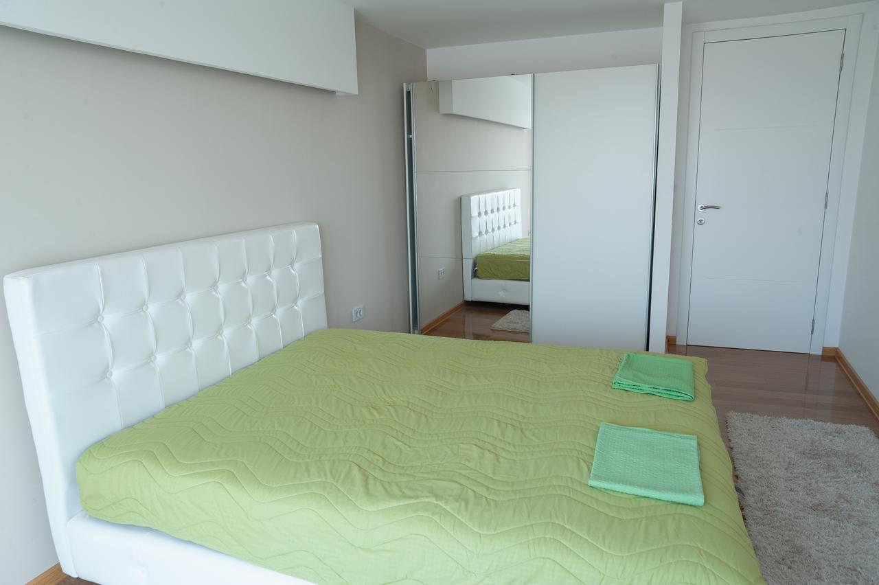 Atina Lux Hostel Leskovac  Eksteriør billede